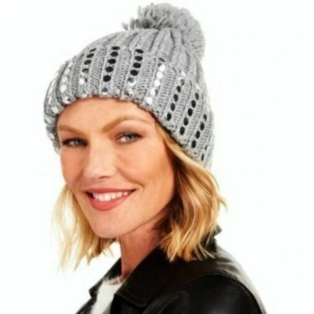 DKNY Grey Flat-Stud Metallic Rib-Knit Beanie, One Size NWT‎